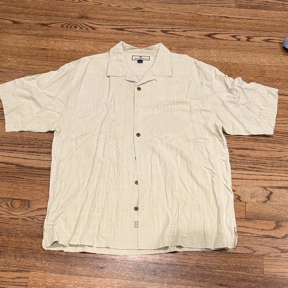Tommy Bahama Silk Men's Beige Short Sleeve Shirt